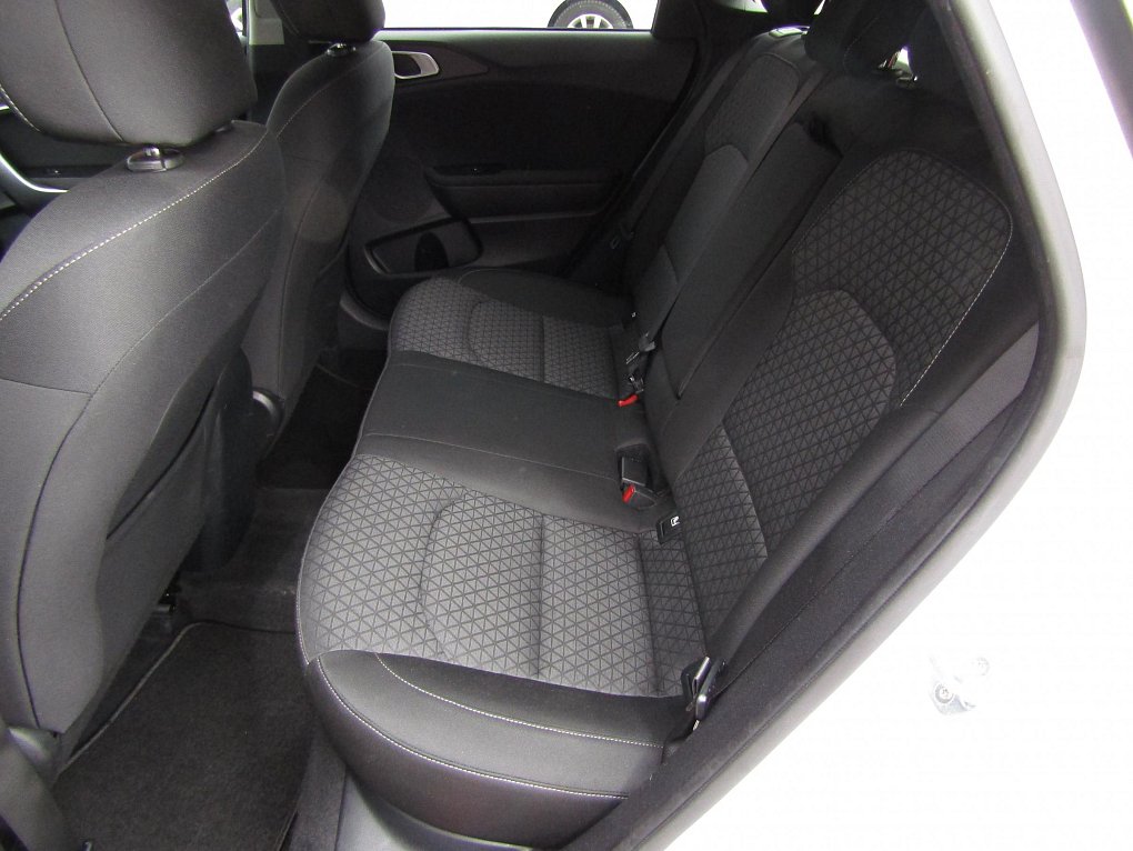 Kia Ceed 1.4 T-GDi 