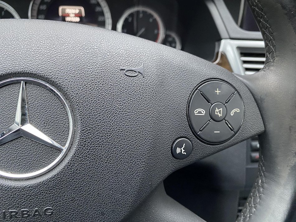 Mercedes-Benz Třída E 2.2 CDi  E220
